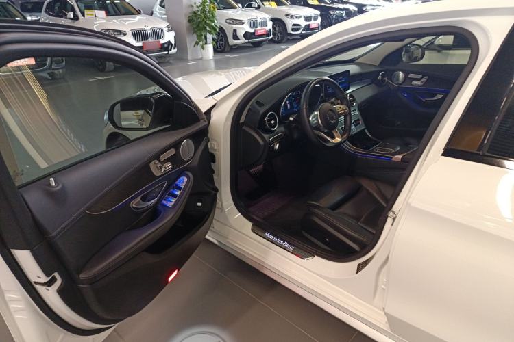 Used Mercedes-Benz C-Class 2021 C 260 L Sport Edition Star Collection Driver Seat