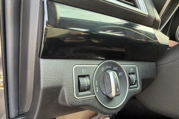 Used Leopaard CS10 2017 2.0T Automatic Luxury Model
