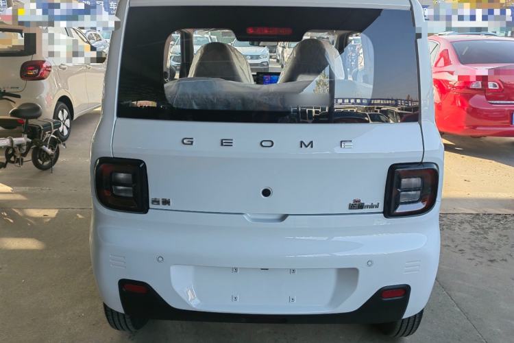 Used Geely Galaxy Panda 2024 Panda Mini 200km Endurance Bear
