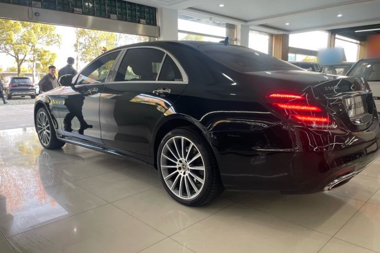 Used Mercedes-Benz S-Class 2019 S 450 L 4MATIC Exterior 2