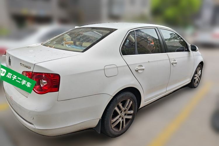 Used Volkswagen Sagitar 2011 1.6L Automatic Fashion Edition
