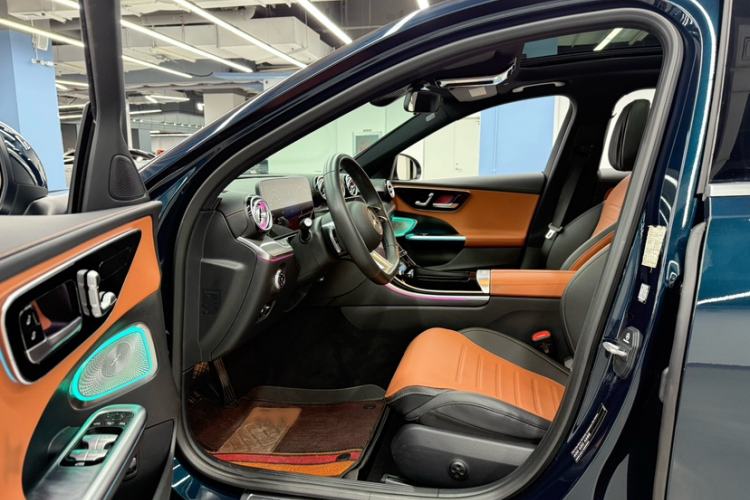 Used Mercedes-Benz C-Class 2023 Second Facelift C 260 L Sport Edition
