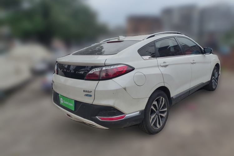 Used Venucia T90 2017 2.0L CVT Smart Edition Rear Right 45 Deg