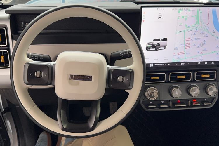 Used iCAR V23 2025 401 Two-Wheel Drive Intelligent Driving Version