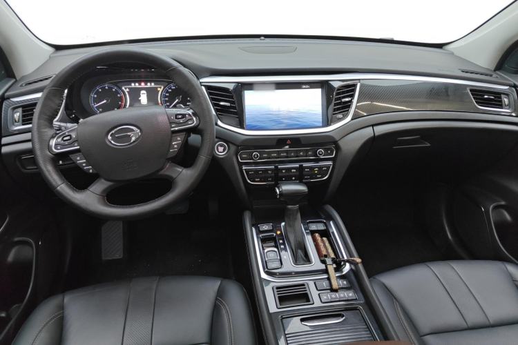 Used GAC Trumpchi GS7 2017 320T Two-Wheel-Drive Luxury Smart Connectivity Model
