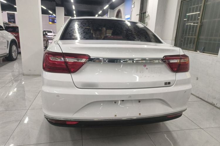 Used Geely Auto Vision 2019 Upgraded Model 1.5L Manual Luxury Version China VI Standard