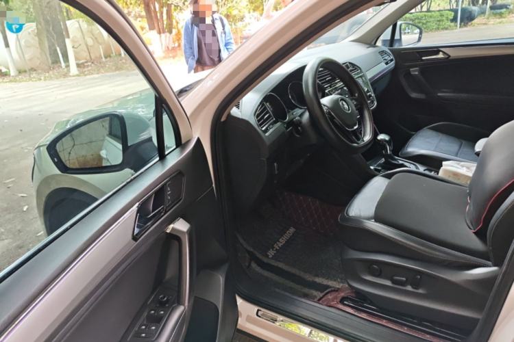 Used Volkswagen Tiguan L 2018 330TSI Automatic Two-Wheel Drive Luxury Edition