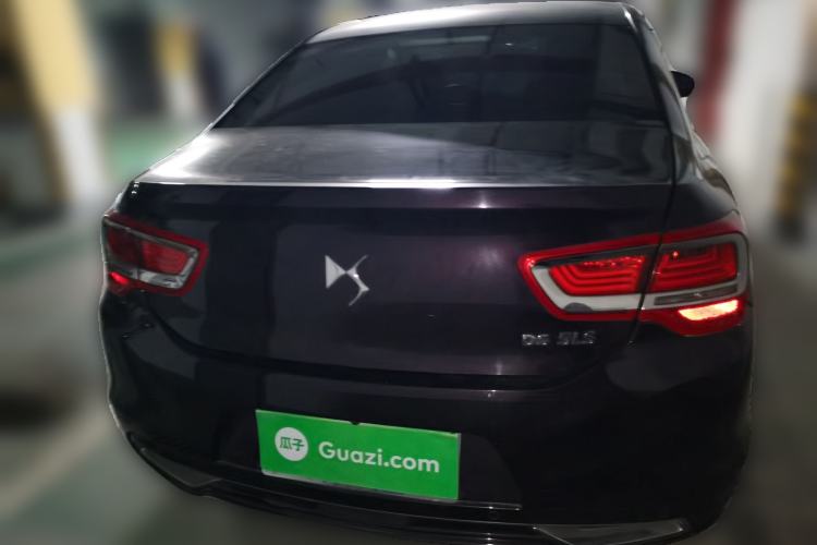 Used DS 5LS 2014 1.8L Elegant Edition VTi140
