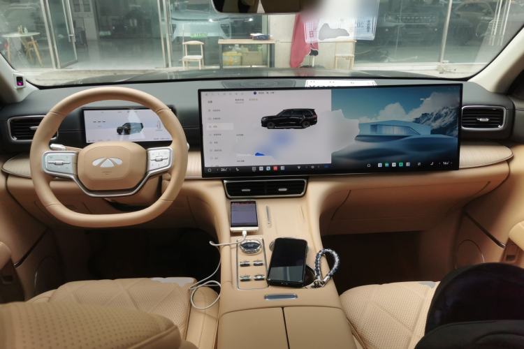 Used Chery T11 2026 Model 220 All-Wheel Drive Family Fun Edition
