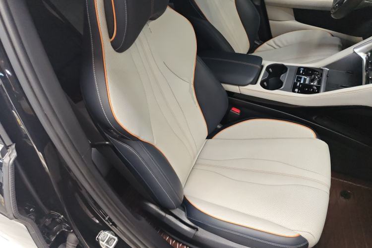 Used BYD Song PLUS New Energy 2023 Champion Edition EV 520KM Flagship Model
