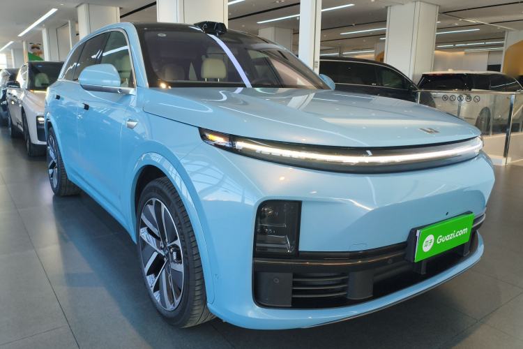 Used Li Auto L7 2024 Ultra Model Front Right 45 Deg