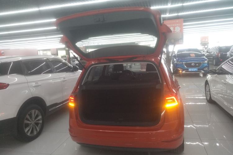 Used Volkswagen Golf Sportsvan 2016 1.6L Automatic Comfort Model