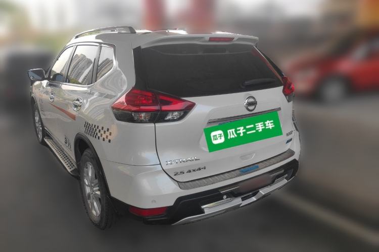 Used Nissan X-Trail 2017 2.0L CVT Comfort Edition 2WD Rear Left 45 Deg