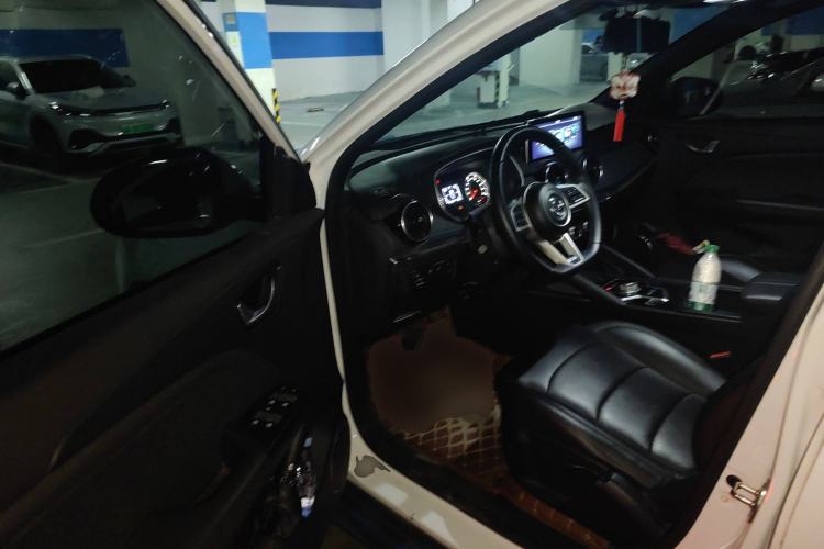 Used Dongfeng Fengon E3 2019 EVR Range-Extended Smart Model
