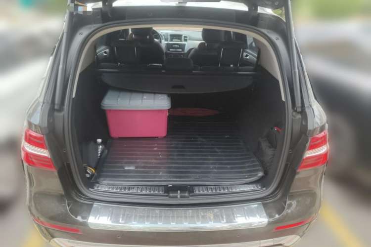 Used Mercedes-Benz M-Class 2015 ML 320 4MATIC
