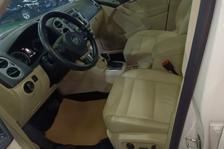 Used Volkswagen Tiguan L 2015 1.8TSI Automatic Two-Wheel Drive Luxury Model