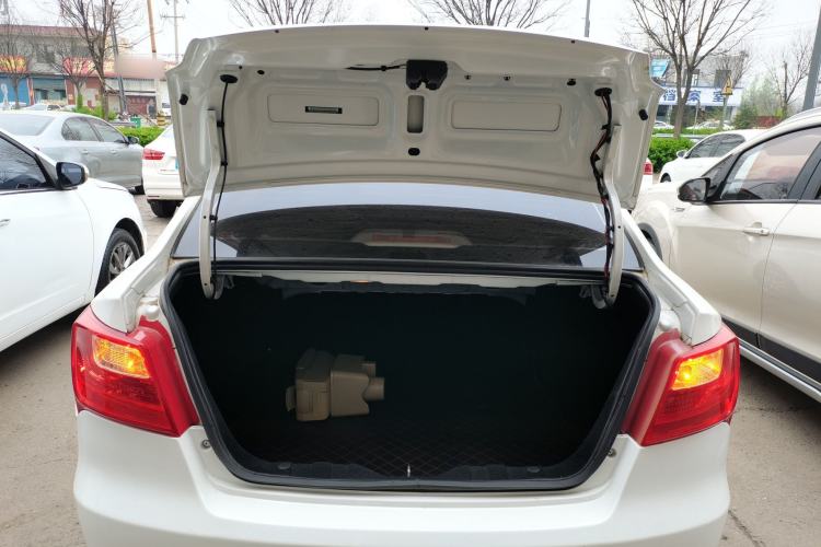 Used CHANGAN Alsvin V3 2015 1.4L Manual Meiruan Model China V Standard Trunk