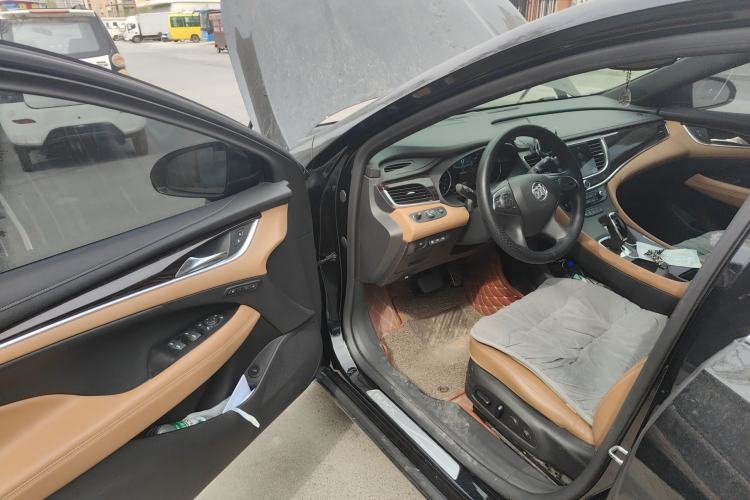 Used Buick LaCrosse 2016 20T Luxury Model Driver Seat