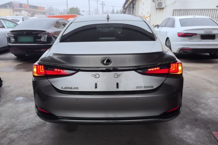 Used Lexus ES 2022 200 Luxury Edition