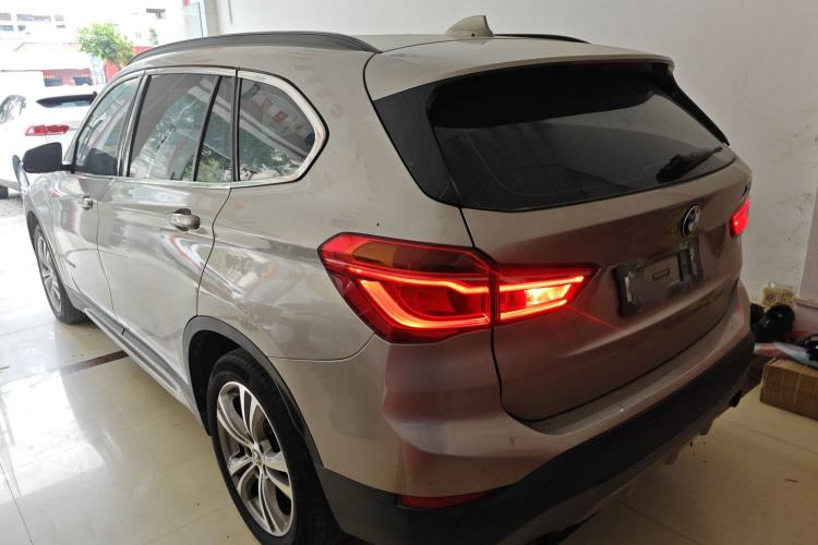 Used BMW X1 2016 sDrive20Li Luxury Model Rear Left 45 Deg