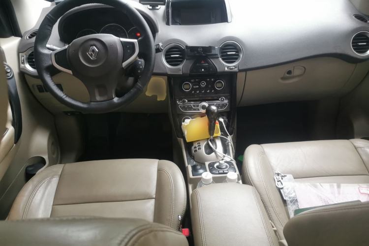 Used Renault Koleos 2012 2.5L Two-Wheel Drive Comfort Edition with Navigation
