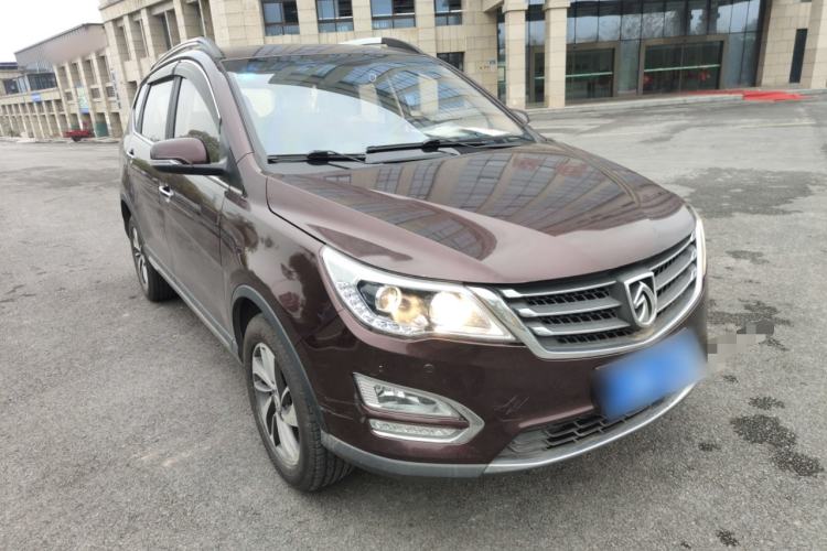 Used Baojun 560 2016 1.8L Manual Luxury Edition