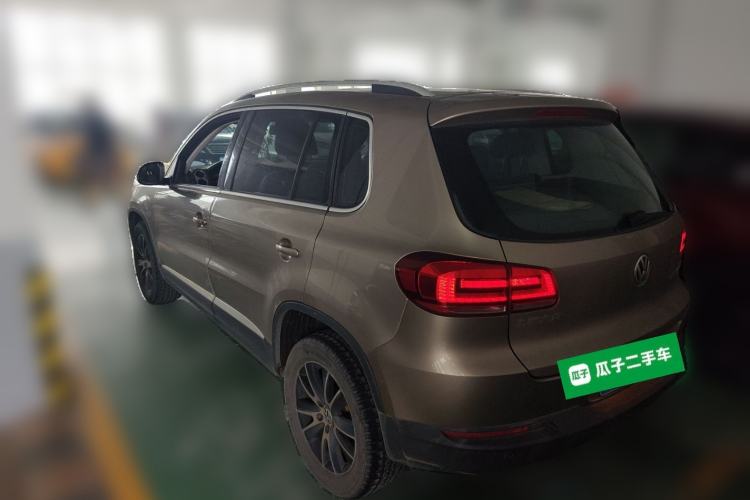 Used Volkswagen Tiguan 2015 1.8TSI Automatic Two-Wheel Drive Luxury Model Rear Left 45 Deg