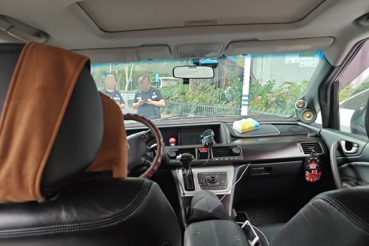 Used Honda Elysion 2012 2.4L VTi-S Prestige Edition Headliner