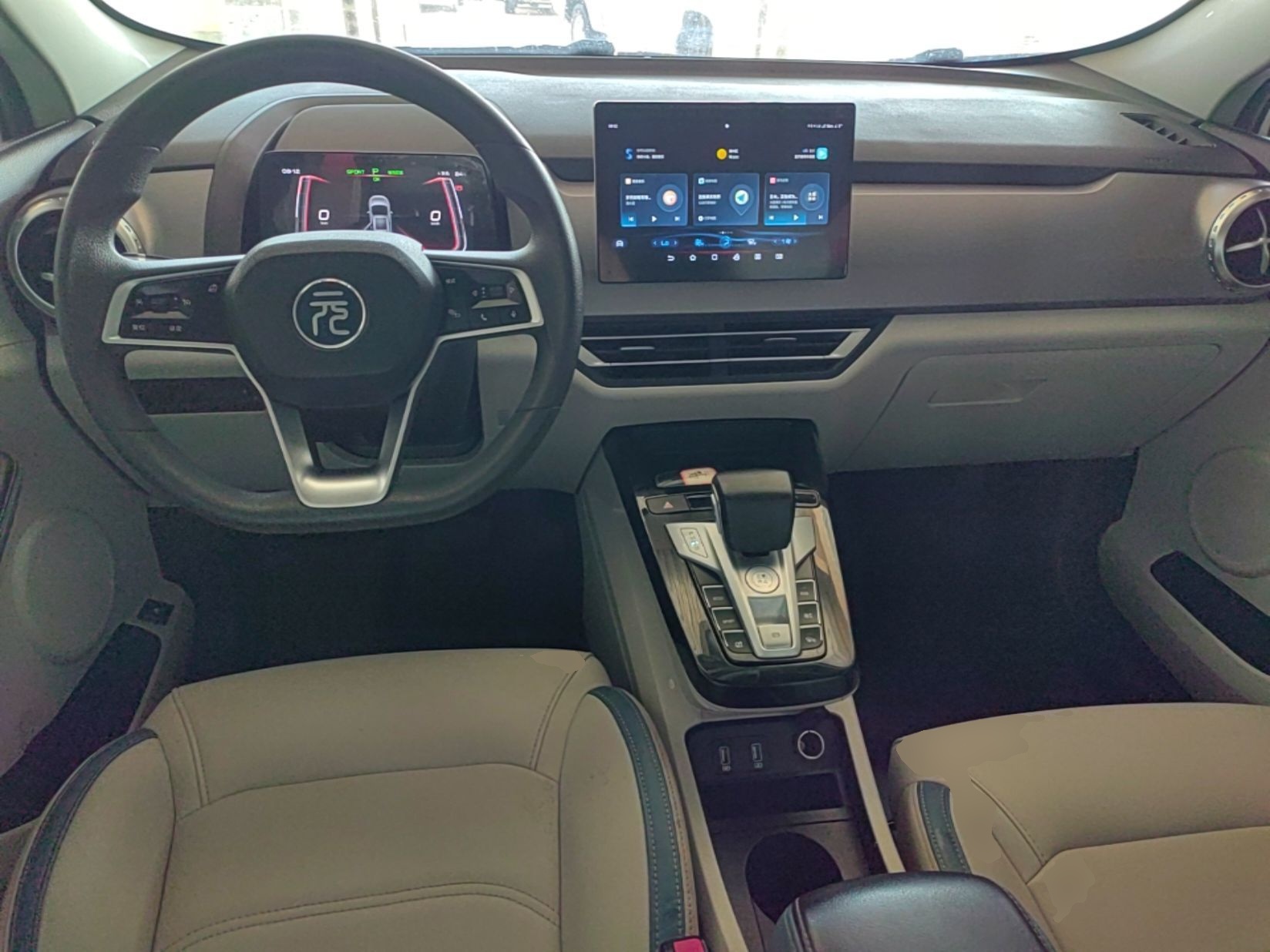 BYD Yuan Pro 2023 401KM Luxury Version — снимка 12