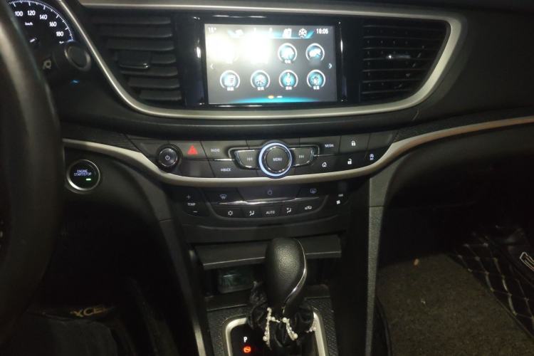 Used Buick Excelle GX 2018 18T Automatic Flagship Model
