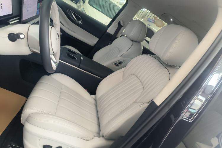 Used VOYAH Dream 2025 PHEV Four-Wheel-Drive Flagship Kunpeng Edition Left Front Seat