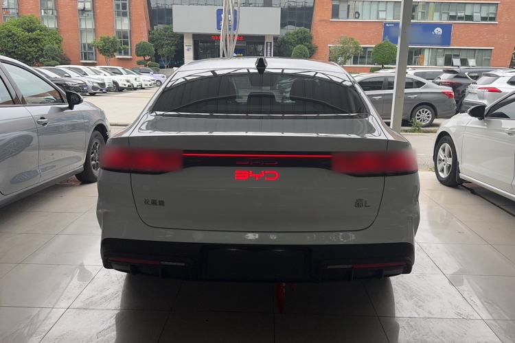 Used BYD Qin L 2026 Model DM-i 210KM Cloud Suspension Version