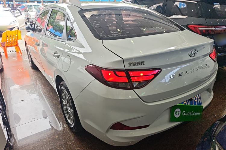 Used Hyundai Celesta 2018 1.6L Automatic GL Enjoyment Version China V Standard