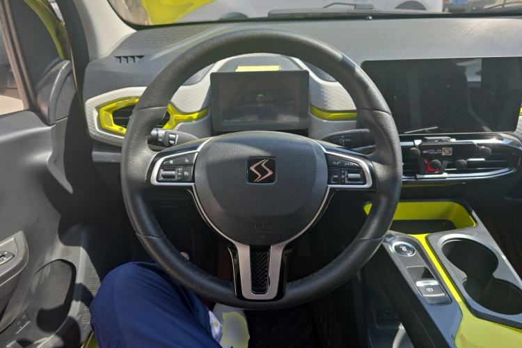 Used SOL E10X 2021 302 km Range Fashion Edition 31.4 kWh