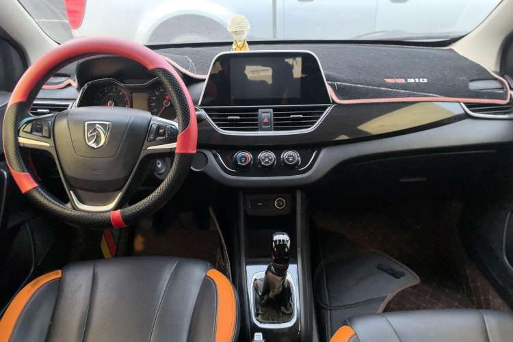 Used Baojun 310 2016 1.2L Manual Luxury Model
