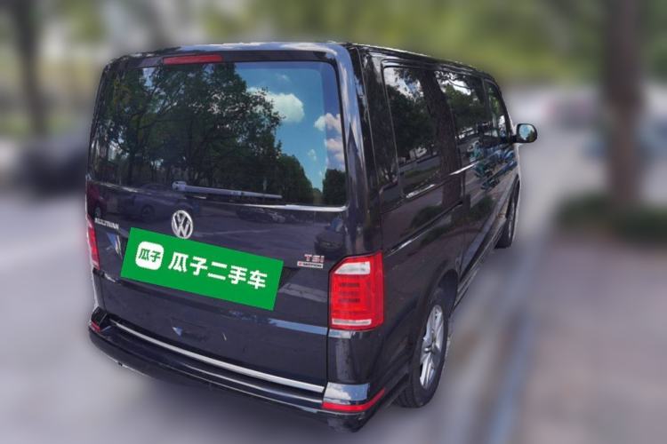 Used Volkswagen Multivan 2016 2.0 TSI 4x4 Premium Edition 7-Seater