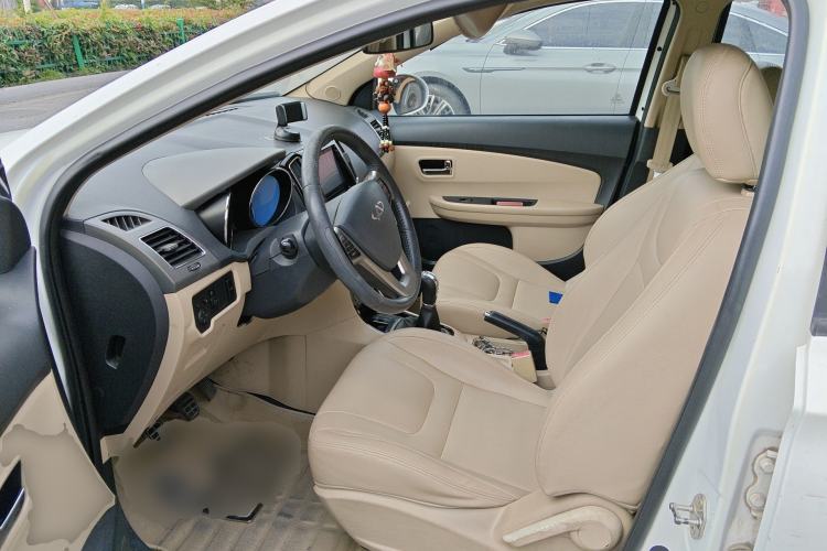 Used Chery E3 2013 1.5L Manual ZhiShang Model