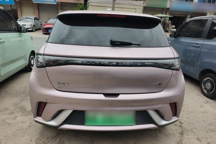 Used BYD Dolphin 2023 420 km Fashion Edition
