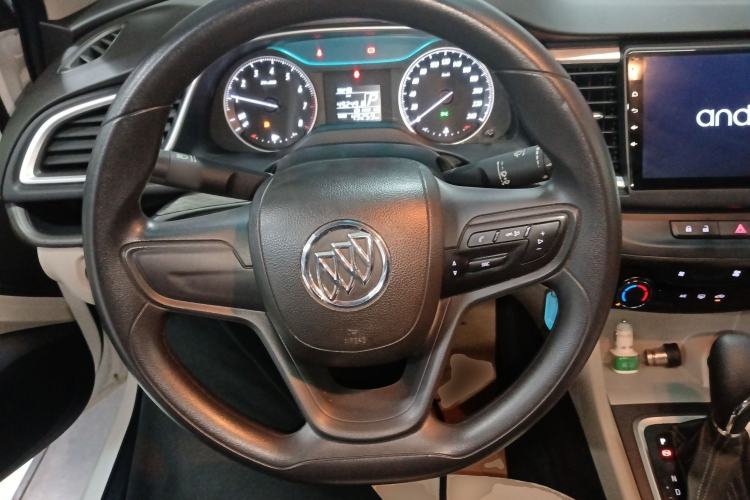 Used Buick GT 2018 15T Dual-Clutch Advanced Model China V Standard Steering Wheel