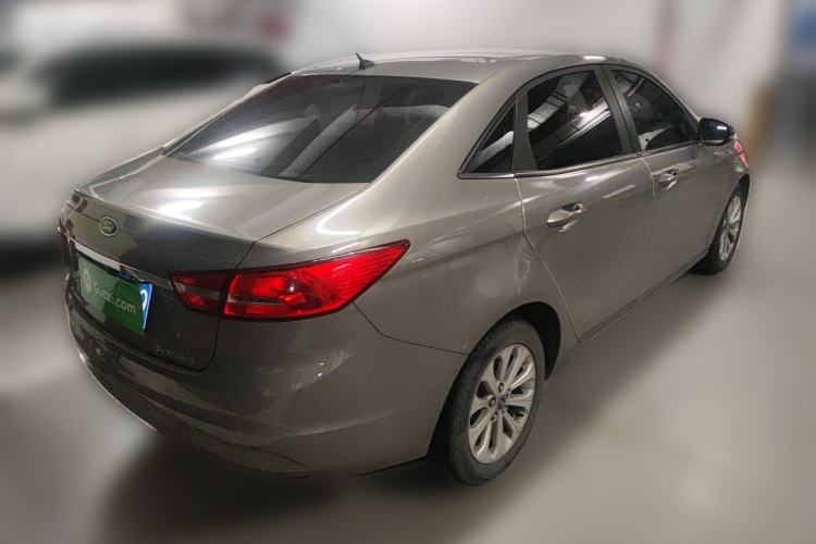 Used Ford Escort 2015 1.5L Automatic Fashion Model