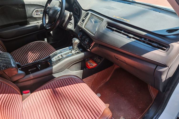 Used Honda Vezel 2020 1.5L CVT Pioneer Edition
