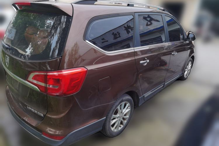 Used Baojun 730 2016 1.5L Manual Comfort Version 7 Seats China V Emission Standard Rear Right 45 Deg