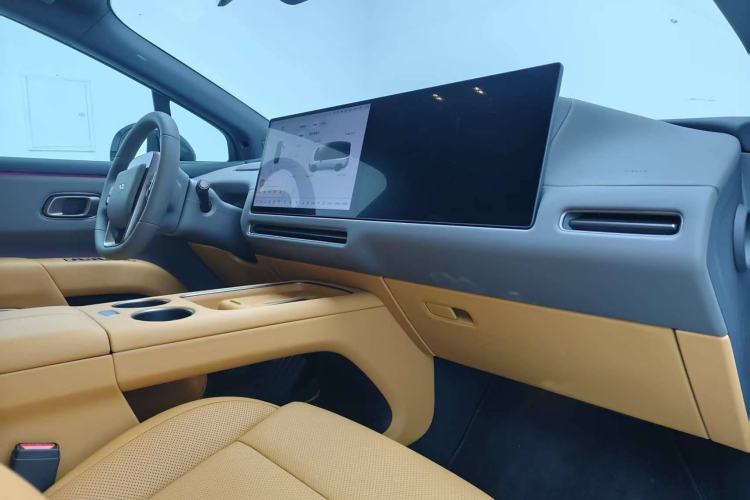 Used Li Auto i8 2025 Model Standard Version