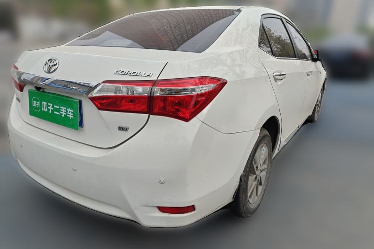 Used Toyota Corolla 2014 1.6L CVT GL-i Rear Right 45 Deg