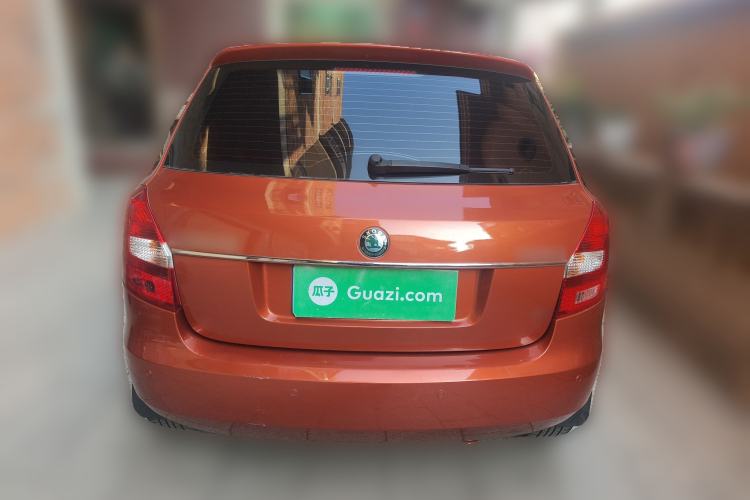 Used Skoda Fabia 2011 1.6L Automatic Crystal Edition