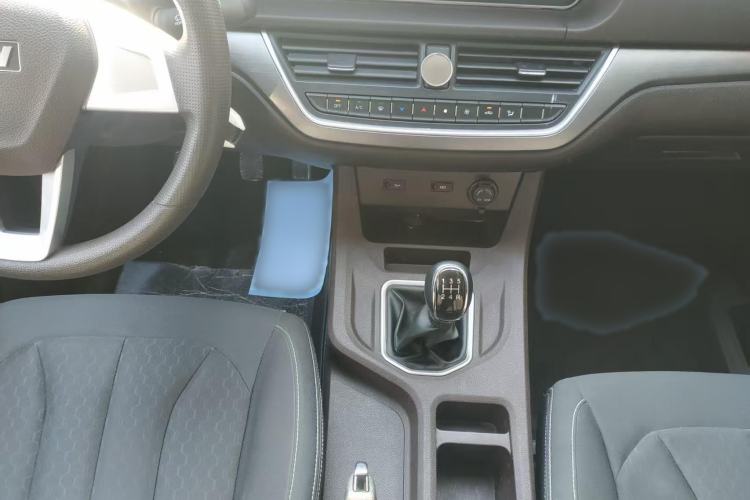 Used BAW Ruisheng Ace M7 2023 2.0L Long Wheelbase Wealth Creation Version 7 Seats
