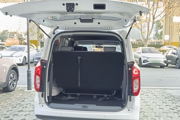 Used Wuling Hongguang New Energy 2025 Extended-Range Hybrid 50KM Comfort Version