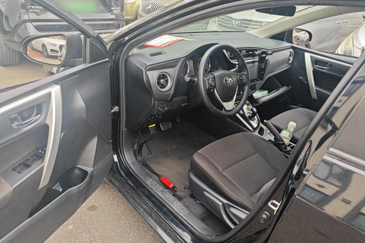 Used Toyota Levin Hybrid E+ 2019 1.8L PH V E-CVT Luxury Edition Driver Seat