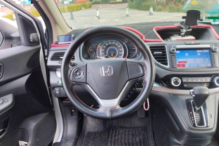 Used Honda CR-V 2016 2.0L two-wheel drive Urban Edition