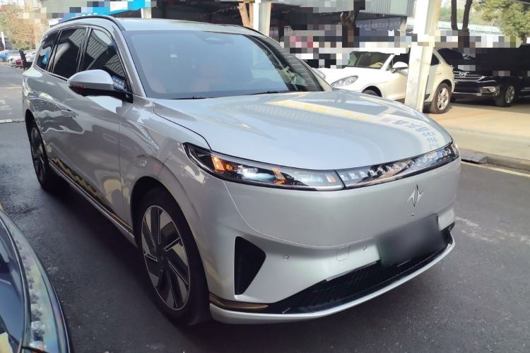 Used Dongfeng eπ eπ008 2025 210 Ultra Range-Extended Version 5 Seats